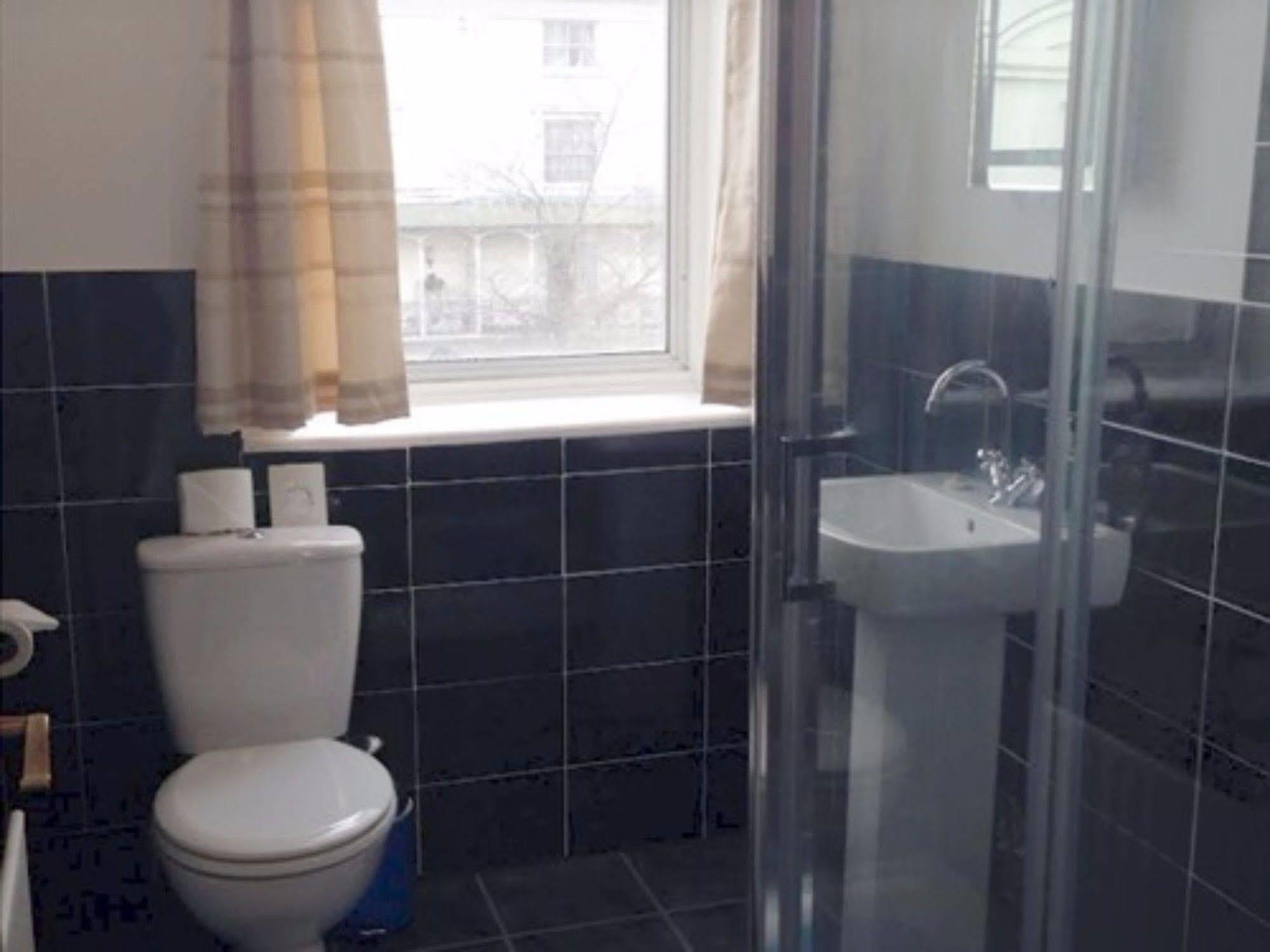 ברייטון Lifestyle Hotel - Russell Square מראה חיצוני תמונה