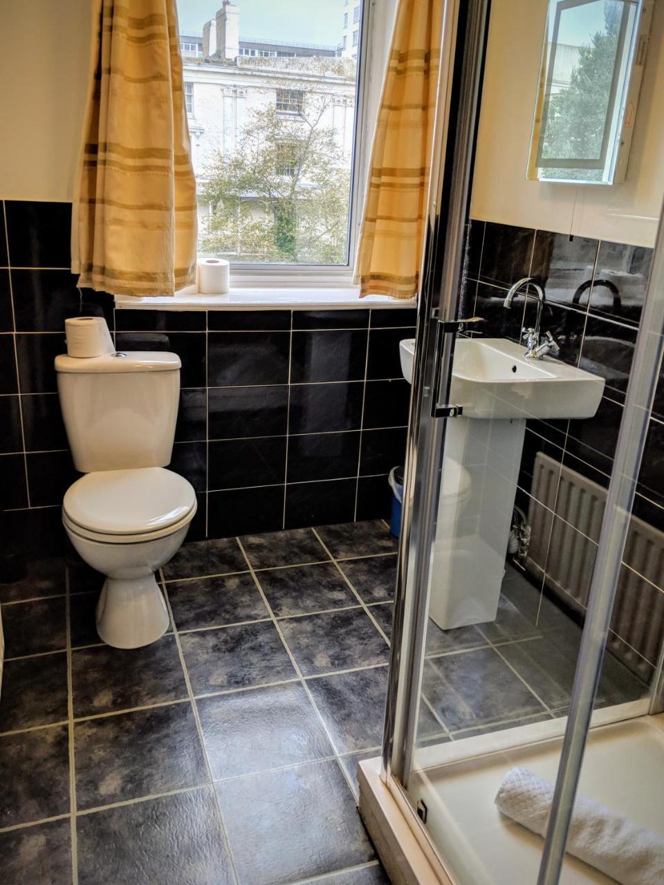 ברייטון Lifestyle Hotel - Russell Square מראה חיצוני תמונה