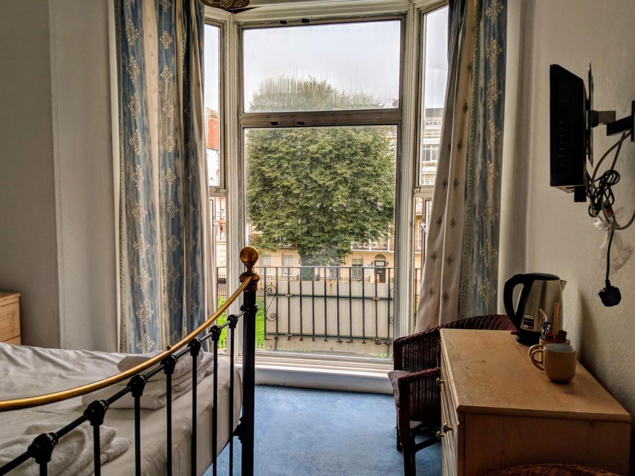 ברייטון Lifestyle Hotel - Russell Square מראה חיצוני תמונה
